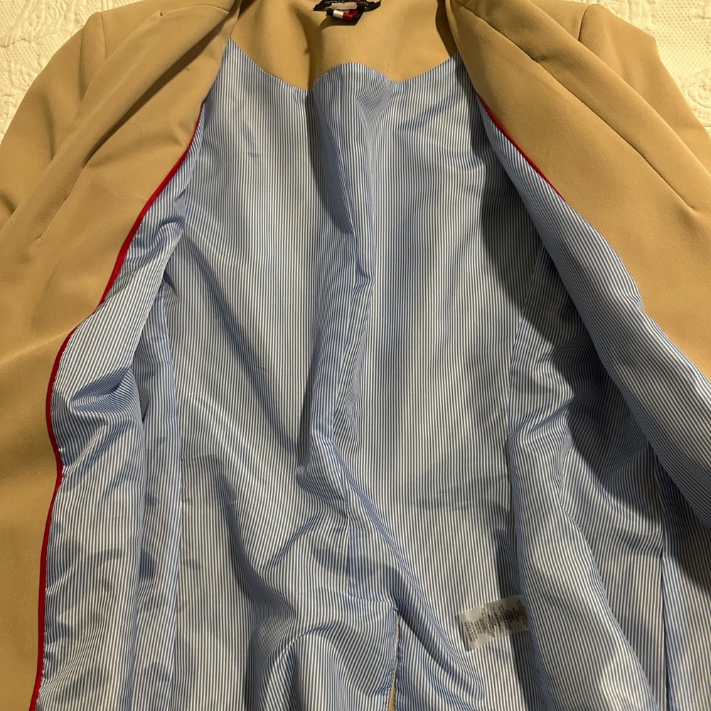 Tommy Hilfiger Beige Blazer - Picture 11 of 11